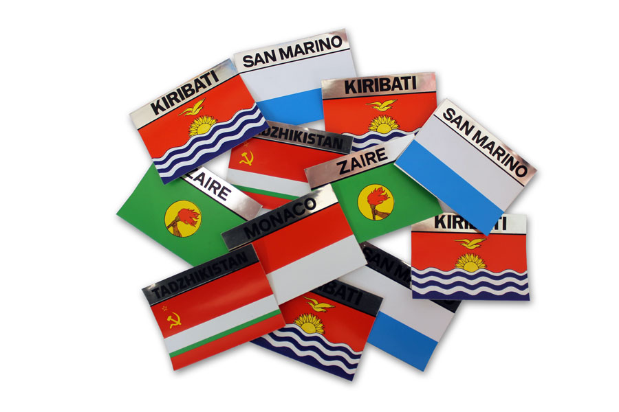 מדבקות עם דגלי מדינות